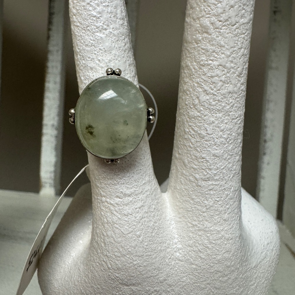 Sterling Silver Green Chalcedony Ring - image 4